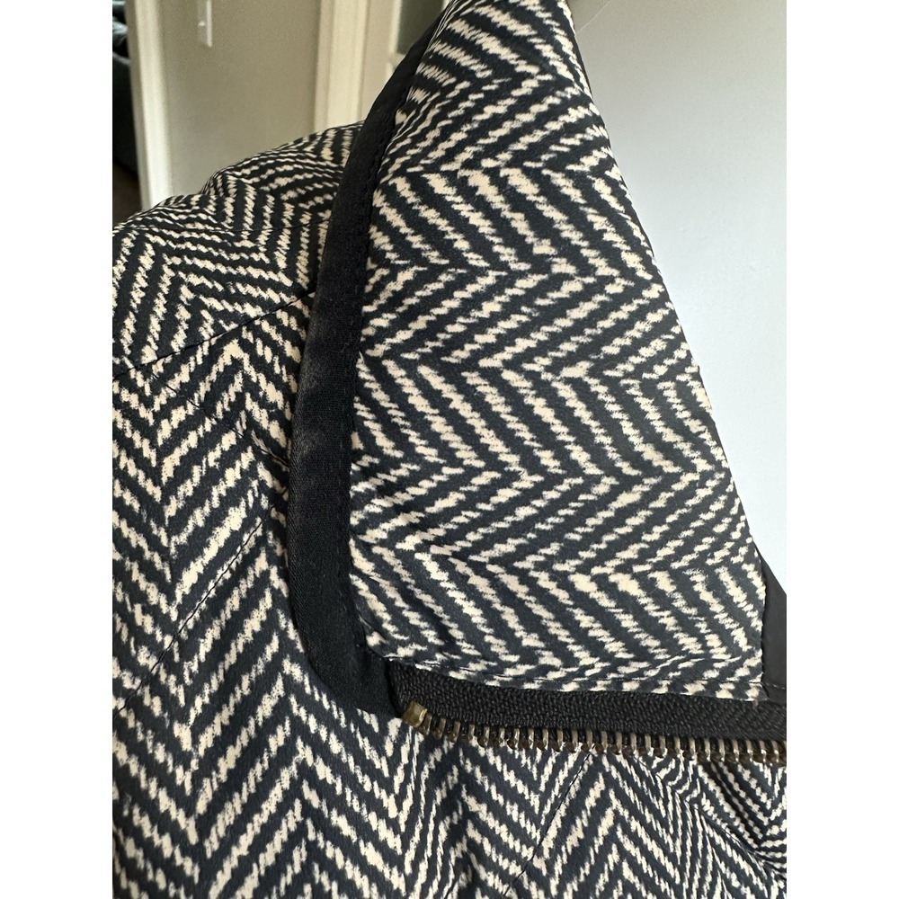 Women's J. Crew Quilted Down Herringbone Puffer Vest, Black & White, Small - Picture 6 of 11